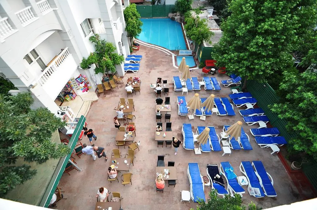 Blue Lagoon Hotel Marmaris 2*,