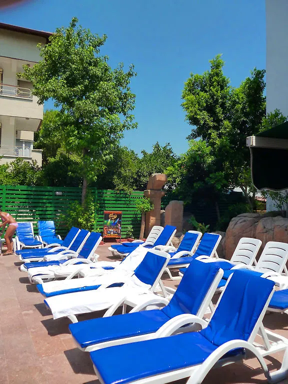 Blue Lagoon Hotel Marmaris 2*,